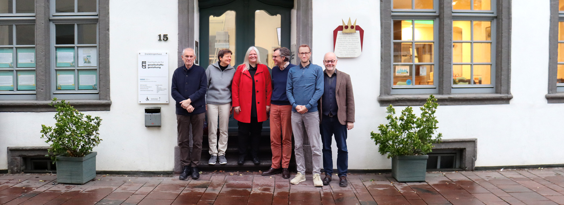 Von links nach rechts: Walter Ötsch, Silja Graupe, Daniela Gottschlich, Oliver Schlaudt, Lars Hochmann, Stephan Panther.