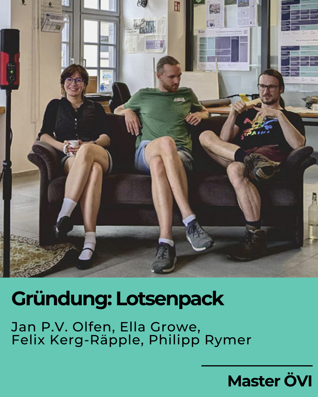 Foto der Studierenden Jan, Ella, Felix und Philipp in der Hochschule für Gesellschaftsgestaltung